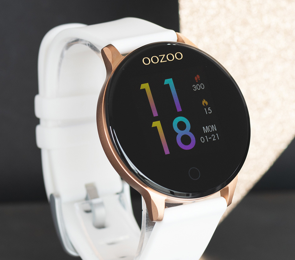 Oozoo zilver display online smartwatch q00116